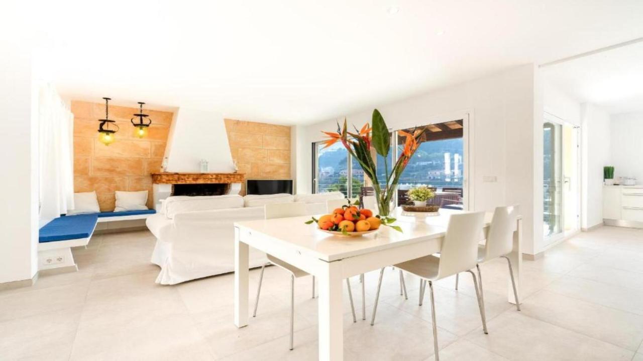 Apartamento Guillem Cala de Sant Vicenc Extérieur photo